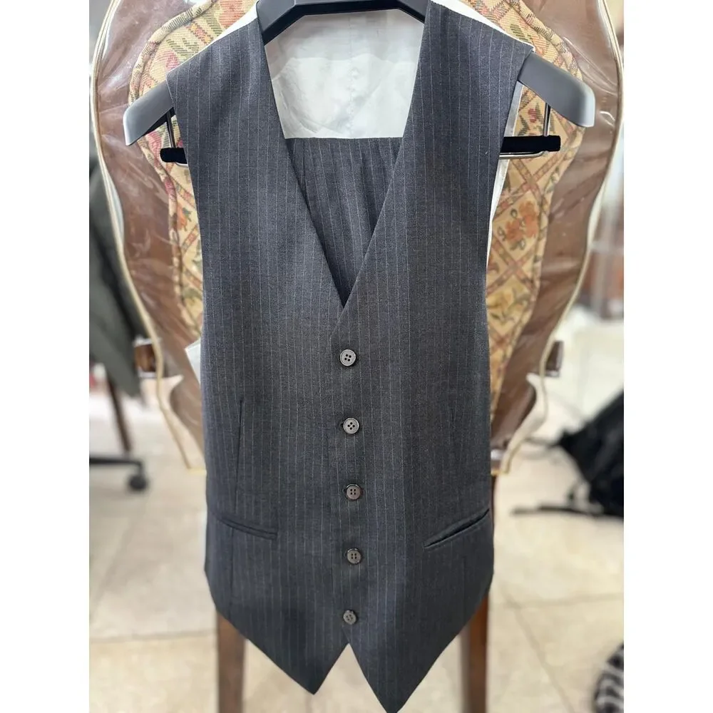 Suitsupply Grey ChalkStripe (Please see photos) - Picture 8 of 12